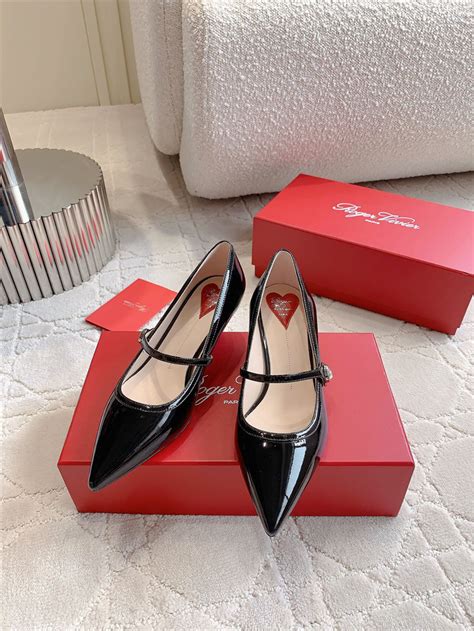 roger vivier replica handbags